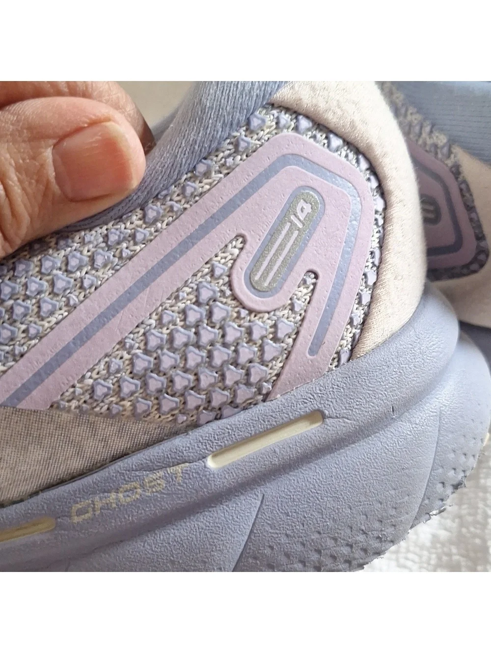 Ost Light Lavender Knit Women's Running Sneakers with Pale Yellow Accent
